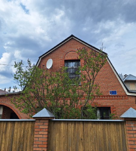 2 жилых дома на участке 15,4 сот