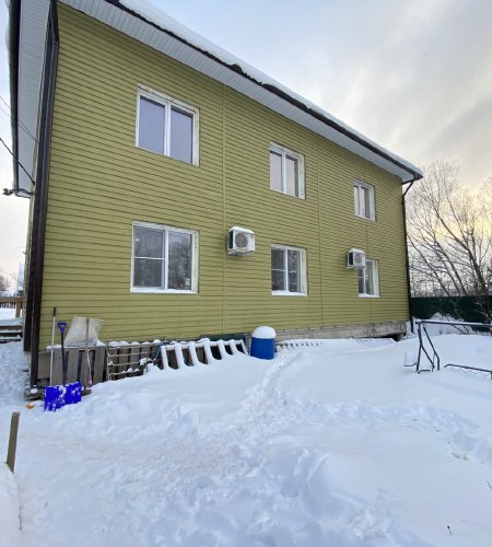 Продается дом с участком