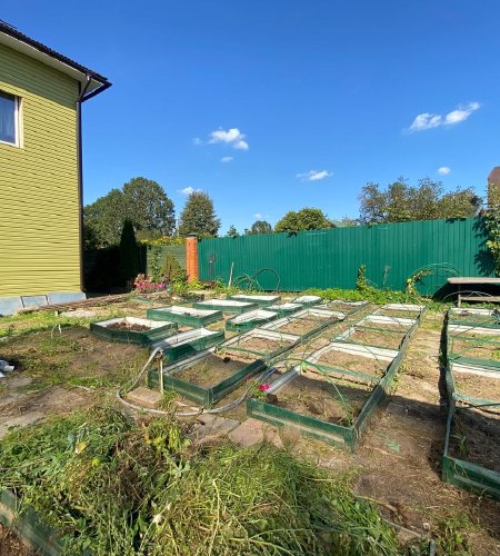 Продается дом с участком