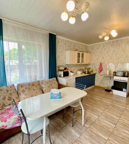 Продается дом с участком