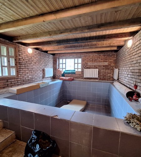 2 жилых дома на участке 15,4 сот