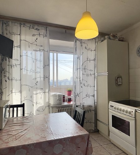 2-ком. кв., центр Щелково, 40 т.р