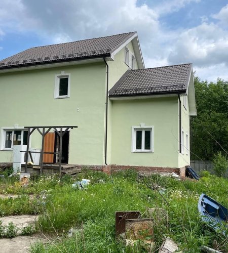 Коттедж на участке 15 соток