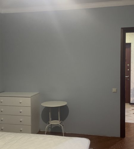 1-к. кв., евроремонт, ж/д 10 мин