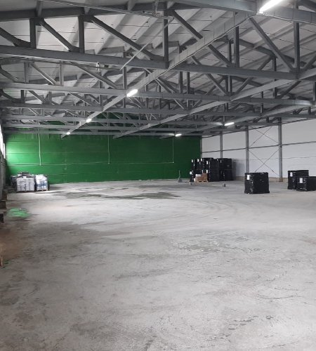 продается база