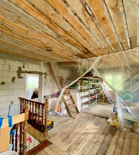 Продается дом с участком