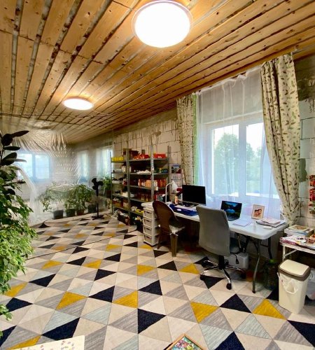 Продается дом с участком