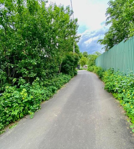 Продается дом с участком