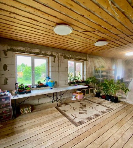 Продается дом с участком