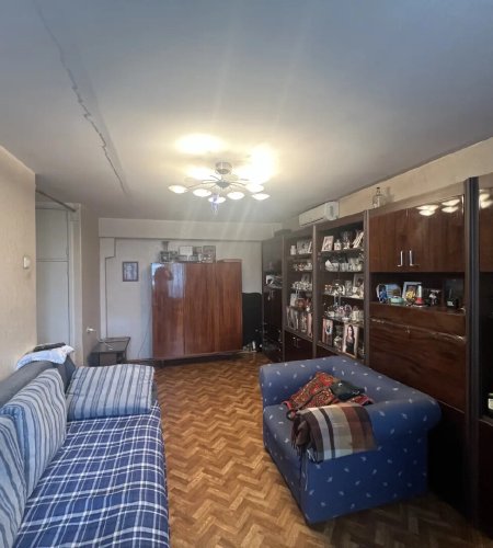 2 к.кв.г.Москва, Бауманская д.27