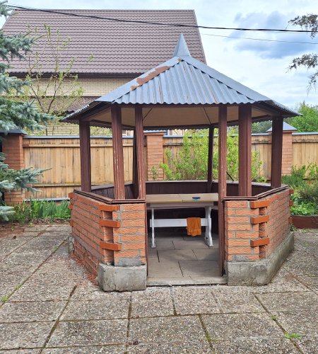 2 жилых дома на участке 15,4 сот