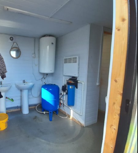 продается база