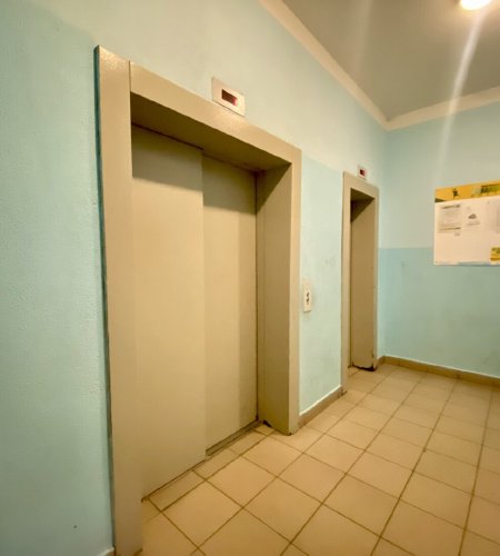 Продается 2 к. квартира