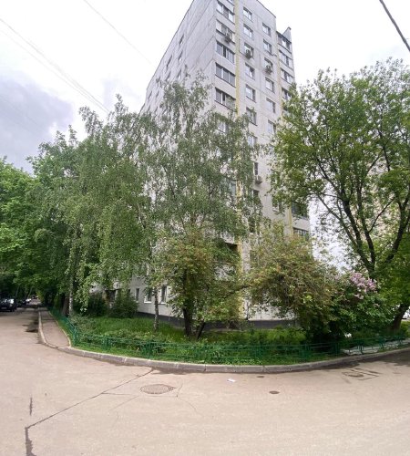 Продается  комната в 3-х к. кв.