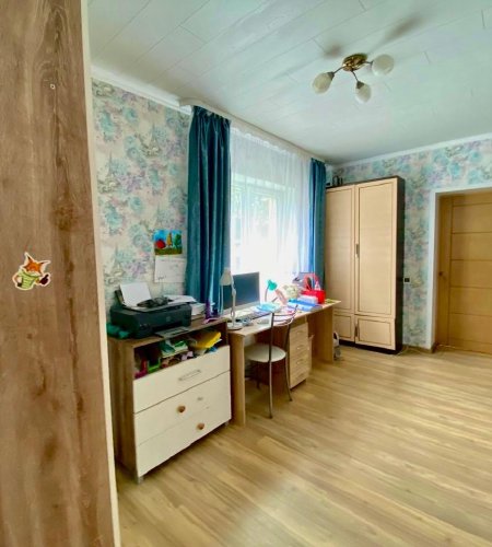 Продается дом с участком